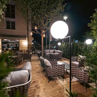 cosmo-terrasse-sommer-web-20